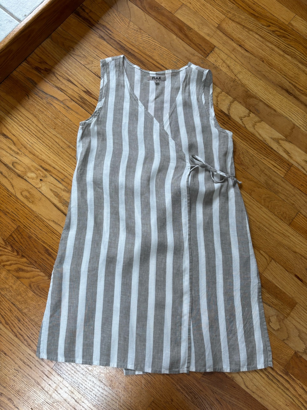Flax Striped Wrap Tank Dress - Gray & White size small EUC - Picture 1 of 8